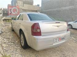 كرايسلر 300